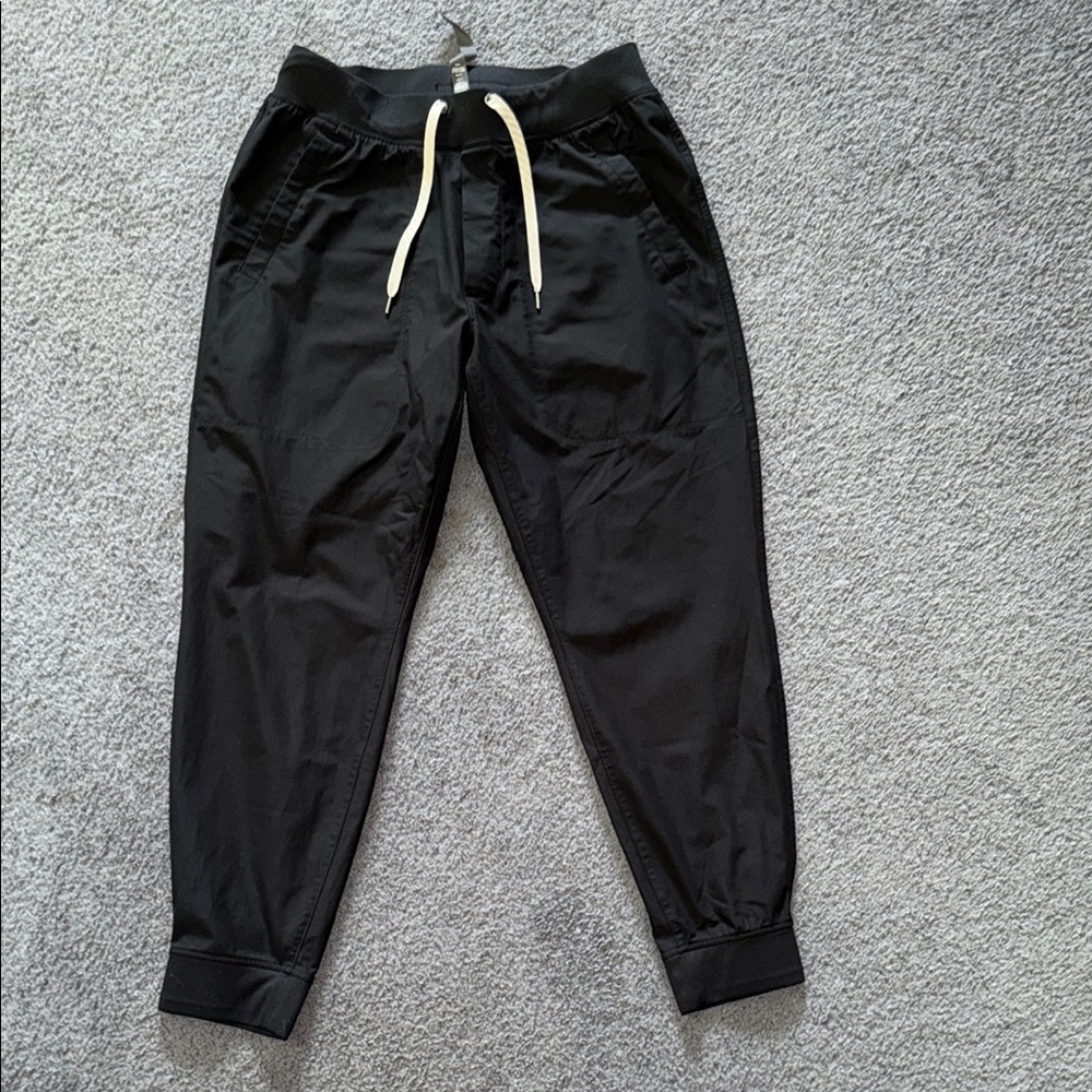 Vuori Black Jogger Pants (M)